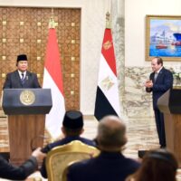 Presiden Prabowo Subianto Gelar Pertemuan Bilateral Dengan Presiden Mesir Di Kairo