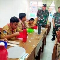 Pangdam VI/Mulawarman Tinjau Program Makanan Bergizi Gratis Dan Kesiapsiagaan Satuan Di Perbatasan RI-Malaysia Pangdam VI/Mulawarman Tinjau Program Makanan Bergizi Gratis Dan Kesiapsiagaan Satuan Di Perbatasan RI-Malaysia