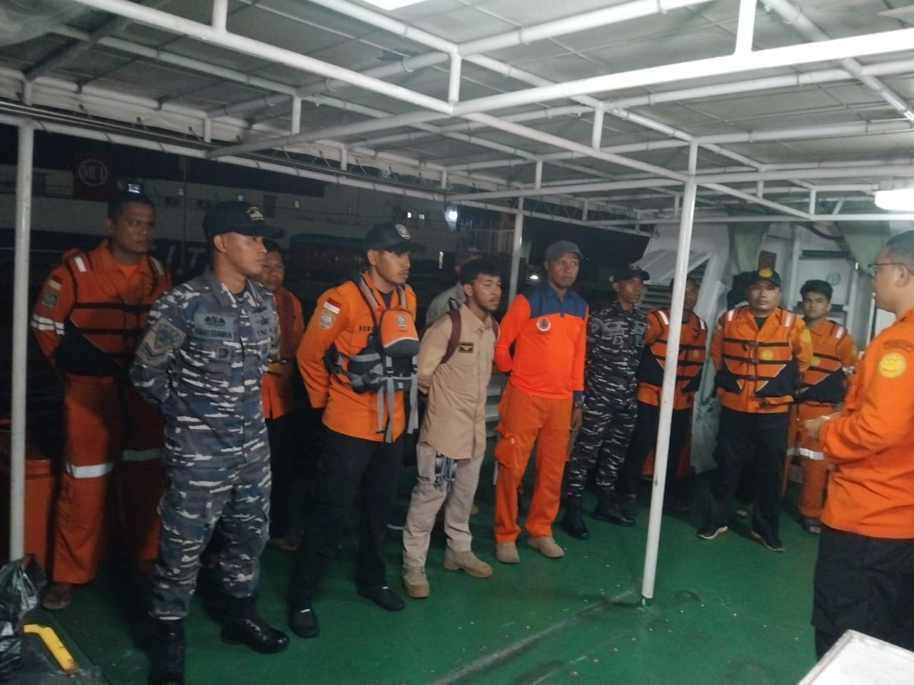 Koarmada III, Laksanakan Operasi SAR untuk Selamatkan Wartawan Metro TV yang Hilang di Perairan Gita