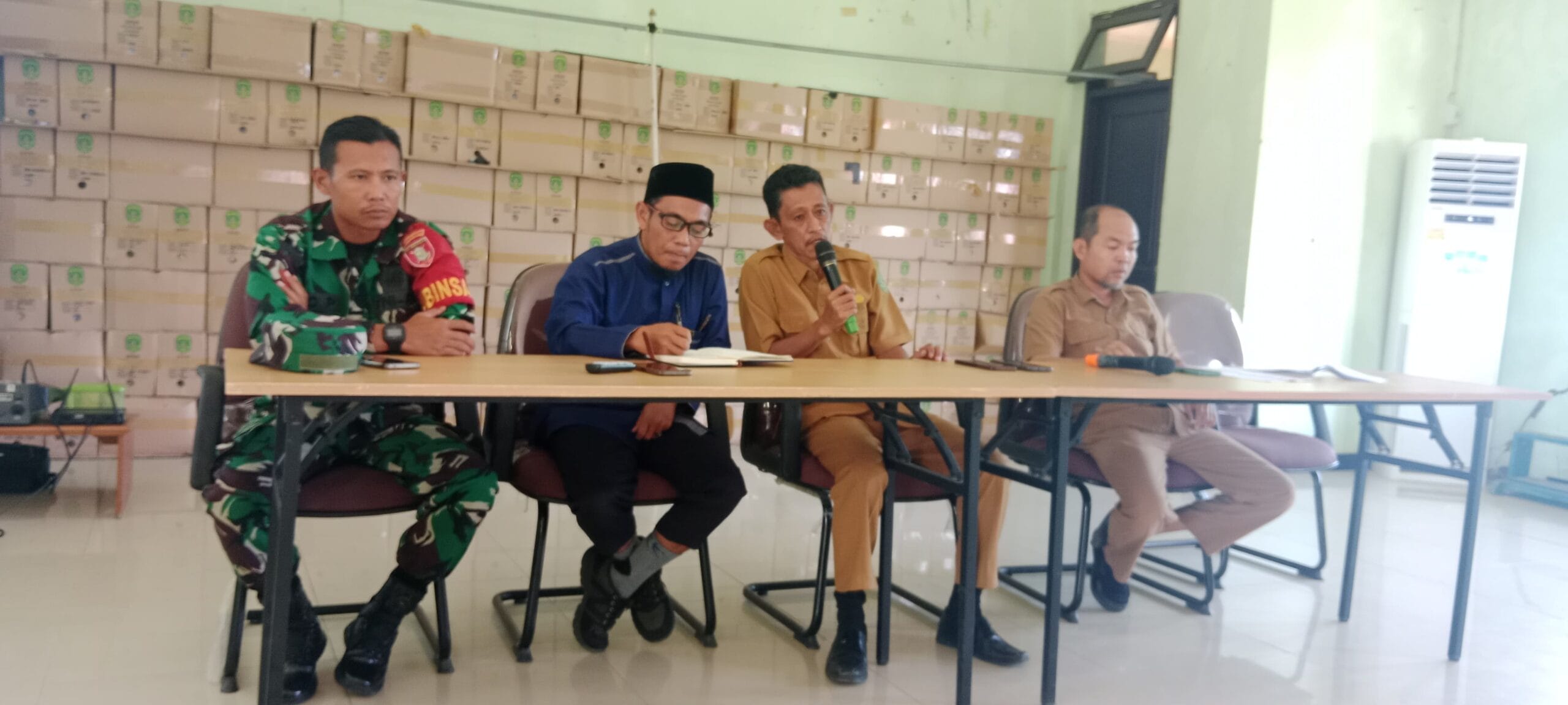 Wakili Danramil, Babinsa Kedang Murung Hadiri Sosialisasi dan Pembentukan Unit Pengumpul Zakat