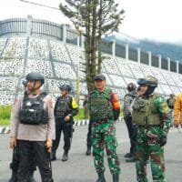 Kapolda Papua Tengah Pimpin Razia Besar-Besaran di Puncak Jaya, Dansatgas Yonif 112/DJ Siap Dukung Keamanan dan Ketertiban Puncak Jaya Kapolda Papua Tengah Pimpin Razia Besar-Besaran di Puncak Jaya, Dansatgas Yonif 112/DJ Siap Dukung Keamanan dan Ketertiban Puncak Jaya