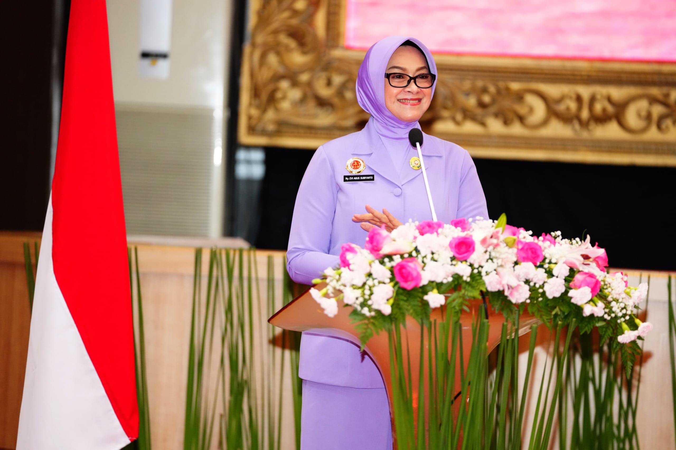 Ketua Dharma Pertiwi Pimpin Apel Bersama Wanita TNI 2025