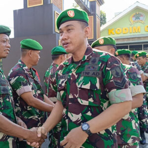Apel Selesai Cuti Lebaran Personil Kodim 0808/Blitar, Dilanjutkan Halal Bihalal Apel Selesai Cuti Lebaran Personil Kodim 0808/Blitar, Dilanjutkan Halal Bihalal