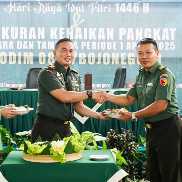 Upacara Korps Raport, Dandim Bojonegoro: Kenaikan Pangkat Motivasi Tugas bagi Prajurit