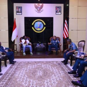 Danlantamal XIV dan HNSI Papua Barat Daya Sepakat Perkuat Keamanan Nelayan Tradisional: Sinergi Demi Laut yang Aman dan Berkelanjutan