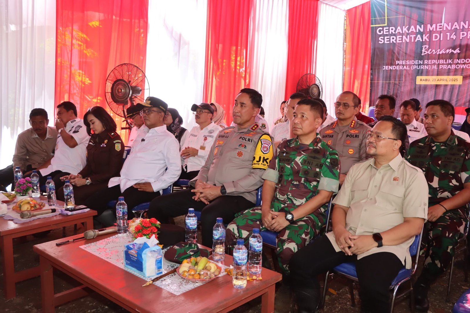 Kapolresta Tangerang Dampingi Kapolda Banten dalam Vidcon Gerakan Tanam Padi Serentak Bersama Presiden RI