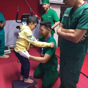 Peduli Kemanusiaan, Tenaga Kesehatan TNI Tangani Korban Gaza Di Mesir