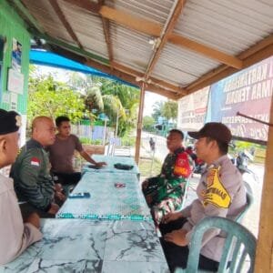 Bersama Koramil, Polsek Kenohan Bersinergi Jaga kondusifitas selama Idul Fitri 1446 H Bersama Koramil, Polsek Kenohan Bersinergi Jaga kondusifitas selama Idul Fitri 1446 H