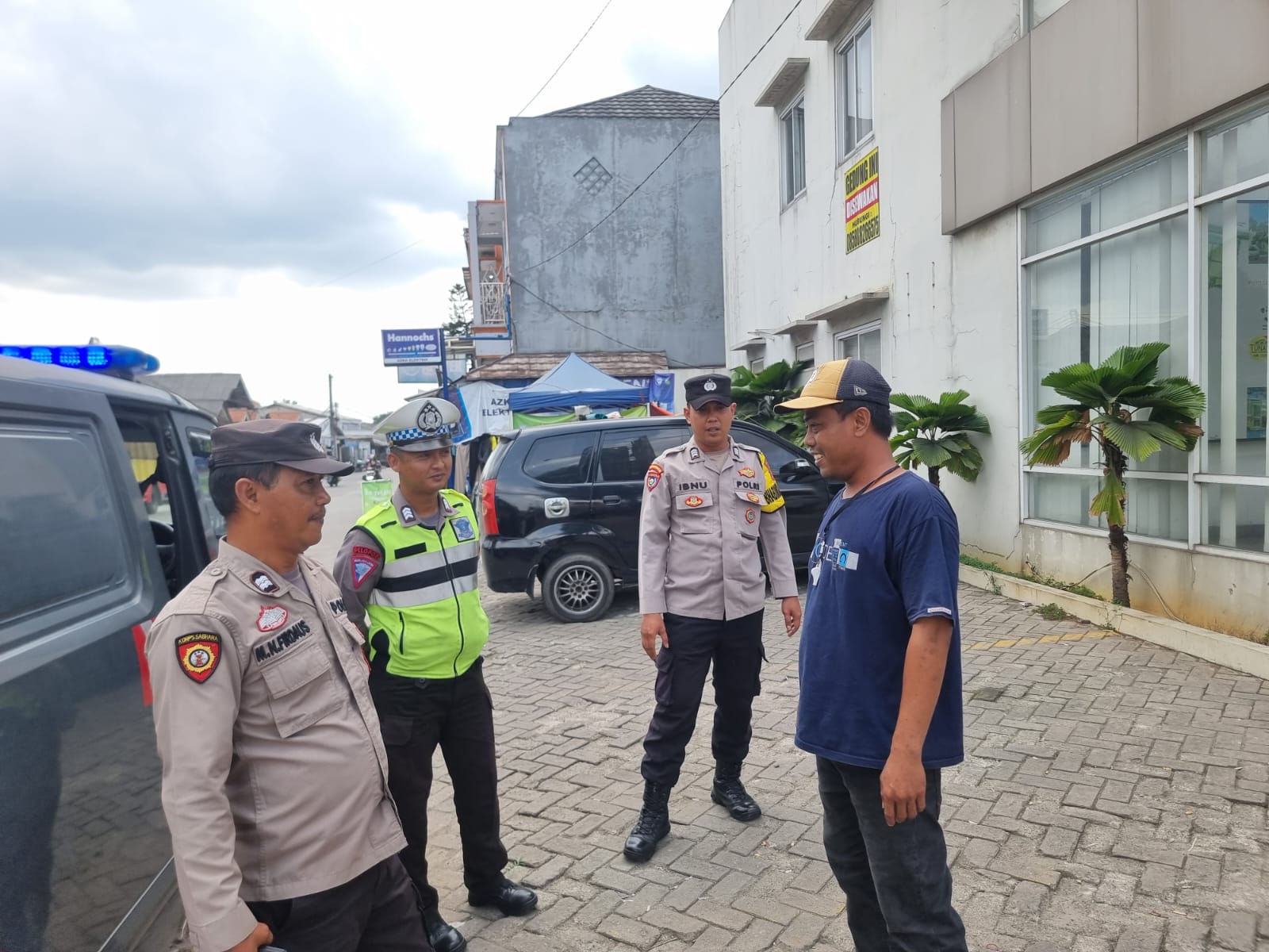 Personil Polsek Cikupa Patroli di Kawasan Pergudangan, Antisipasi Premanisme