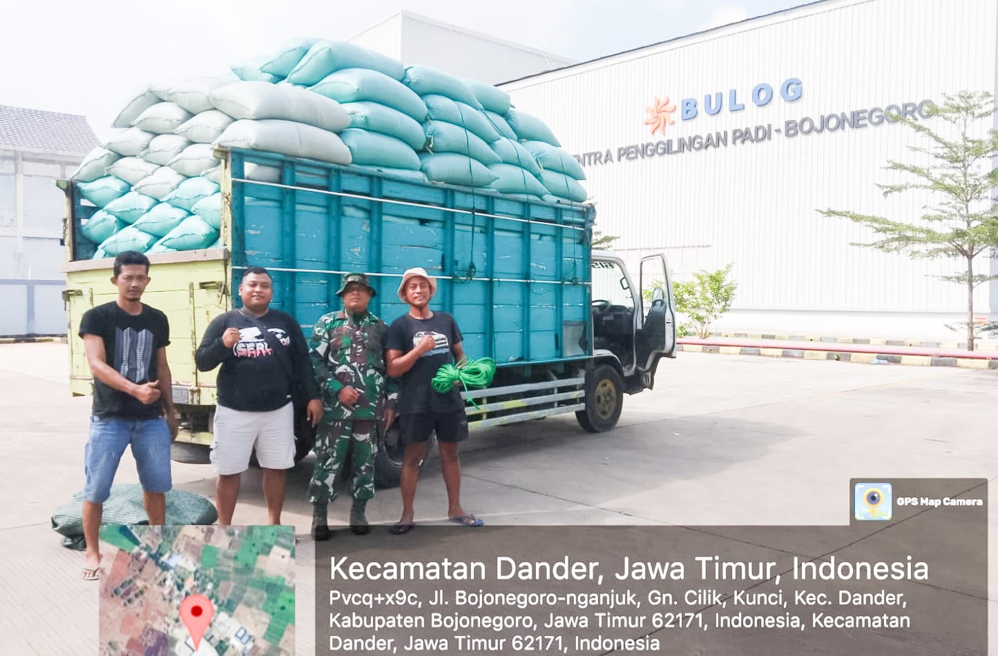 Babinsa Kodim Bojonegoro terus Dampingi Penyerapan Gabah Petani