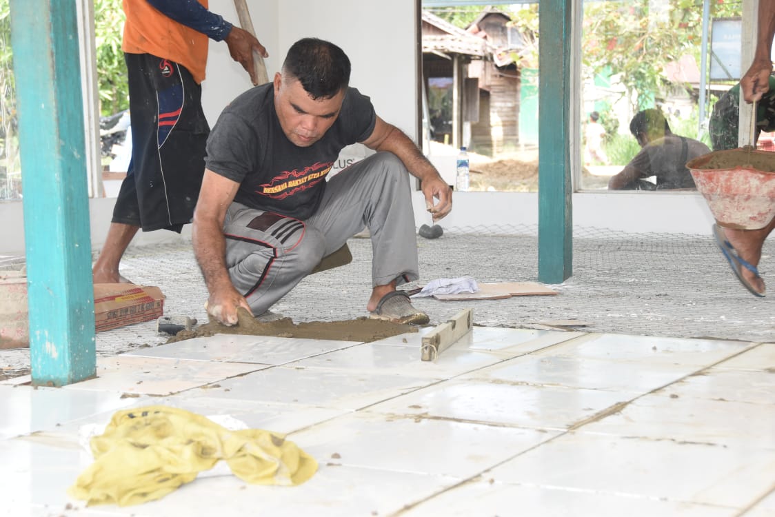 Satgas TMMD Kejar Penyelesaian Rehab Langgar Darussalam Haruyan HST