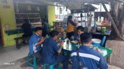Bhabinkamtibmas Polsek Cikupa Sambangi Warung Warga di Desa Sukadamai, Serap Aspirasi dan Sampaikan Himbauan Kamtibmas