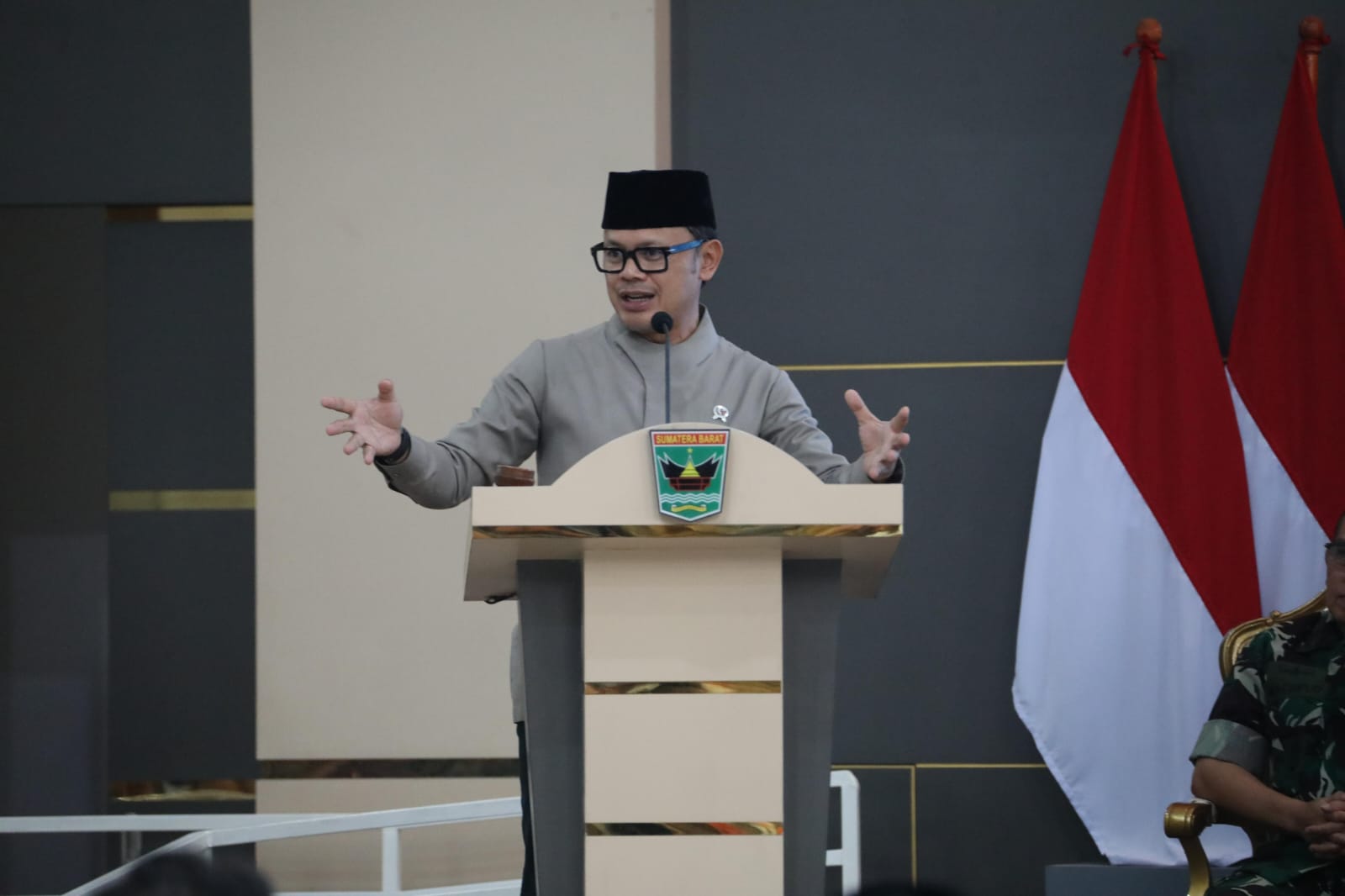 Wamendagri Bima Arya Ingatkan Pemda Dampingi Pembentukan Kopdeskel Merah Putih