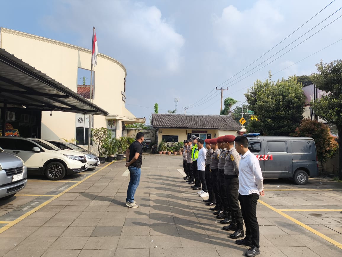 Apel Pagi dan Pembagian Tugas Latja Taruna di Polsek Cikupa Berjalan Lancar