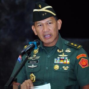 Panglima TNI Rotasi dan Mutasi 117 Pati; Kebutuhan Organisasi dan Regenerasi Kepemimpinan Panglima TNI Rotasi dan Mutasi 117 Pati; Kebutuhan Organisasi dan Regenerasi Kepemimpinan