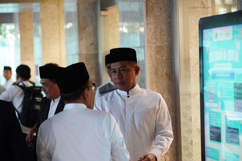 Panglima TNI Bersama Presiden RI Jalankan Salat Idul Adha di Masjid Istiqlal
