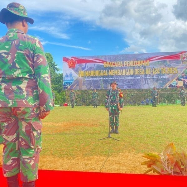 Dandim 1009 Tanah Laut Pimpin Gladi Penutupan TMMD Ke-124 2025