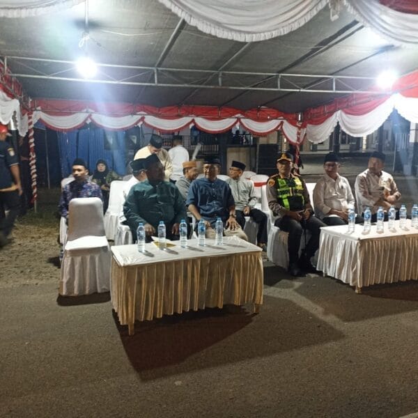 Danlantamal XIV Dampingi Wagub PBD Melepas Pawai Takbir Idul adha 1446/H di Kota Sorong, Jalin Sinergi TNI dan Masyarakat