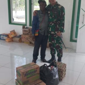 Danrem 172/PWY Salurkan Bantuan Sembako Untuk 11 Kepala Suku di Yahukimo, Perkuat Sinergi dan Kepedulian