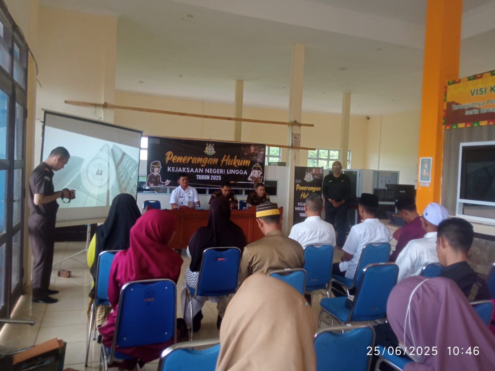 Penerangan Hukum Kejaksaan Negeri Lingga Tahun 2025, Di Kecamatan Singkep Selatan