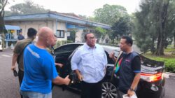 Stafsus Kapolri Tinjau Lokasi Donor Darah HUT Bhayangkara ke-79 di PT. Surya Toto Cikupa