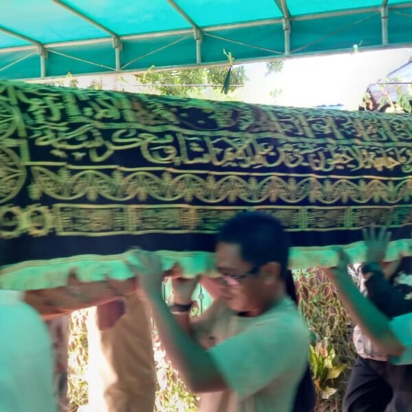 Pulang Tanpa Suara, Haji Abdulrahman Disambut Lautan Doa