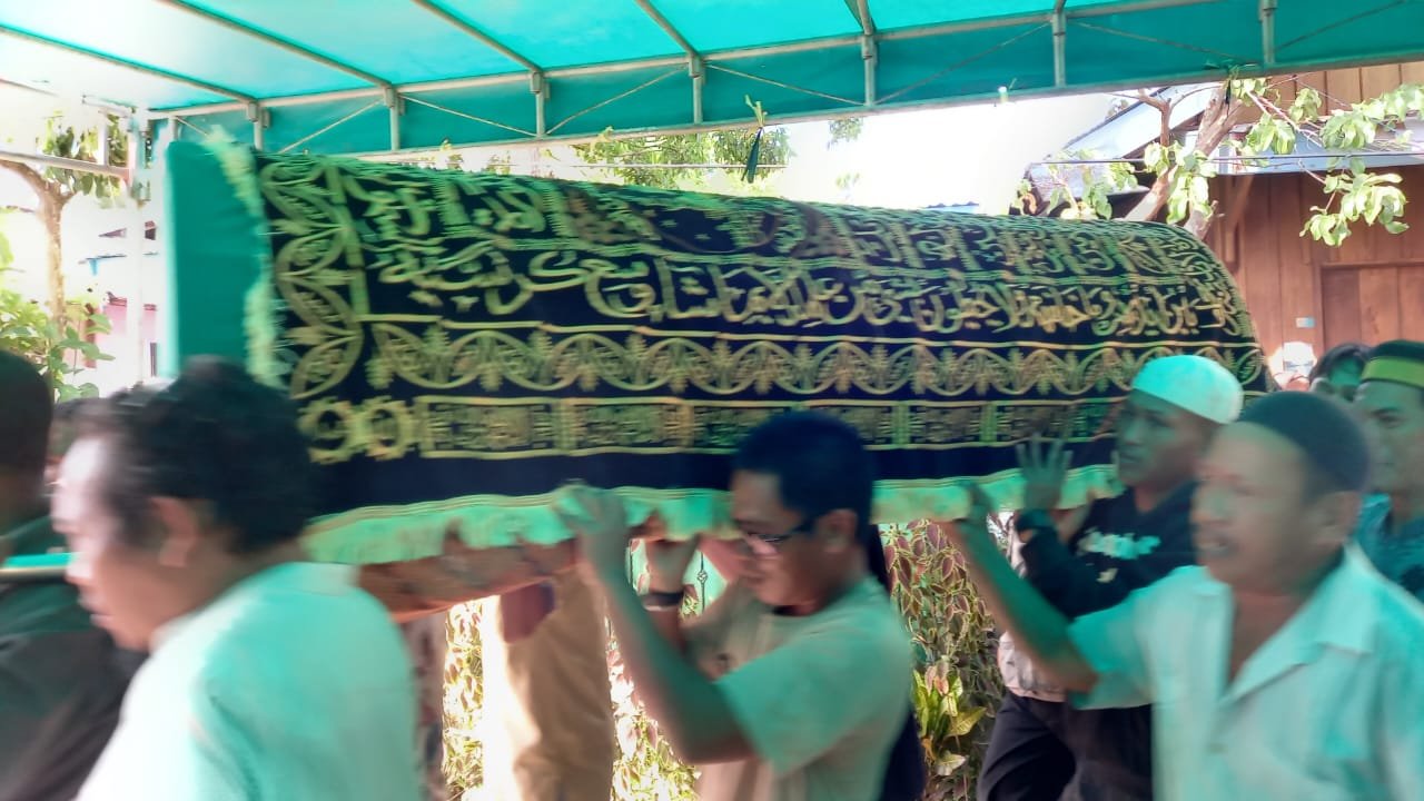 Pulang Tanpa Suara, Haji Abdulrahman Disambut Lautan Doa
