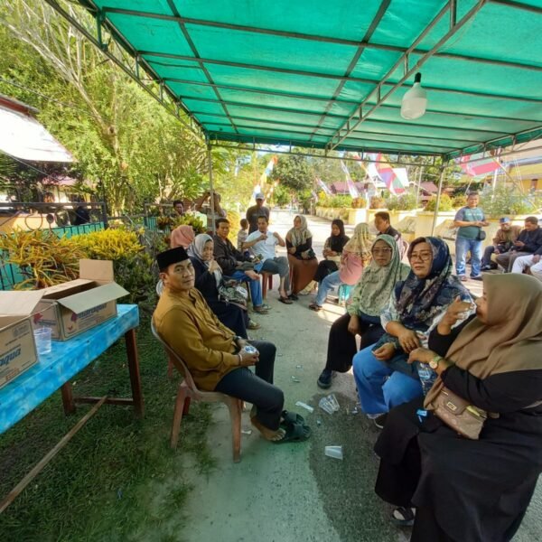 Tangis Pecah Iringi Kepulangan Haji Abdulrahman ke Rumah Duka