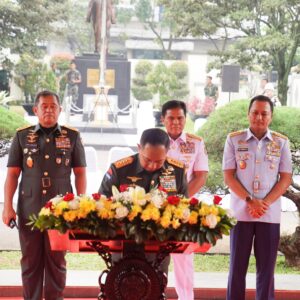 Panglima TNI Resmikan Gedung Grha Wiyata Yuddha Seskoad