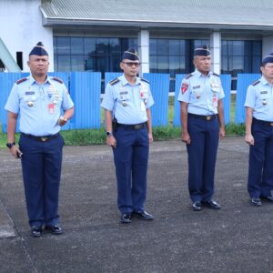Tingkatkan Nasionalisme dan Disiplin Prajurit, Lanud Sultan Hasanuddin Gelar Upacara Bendera