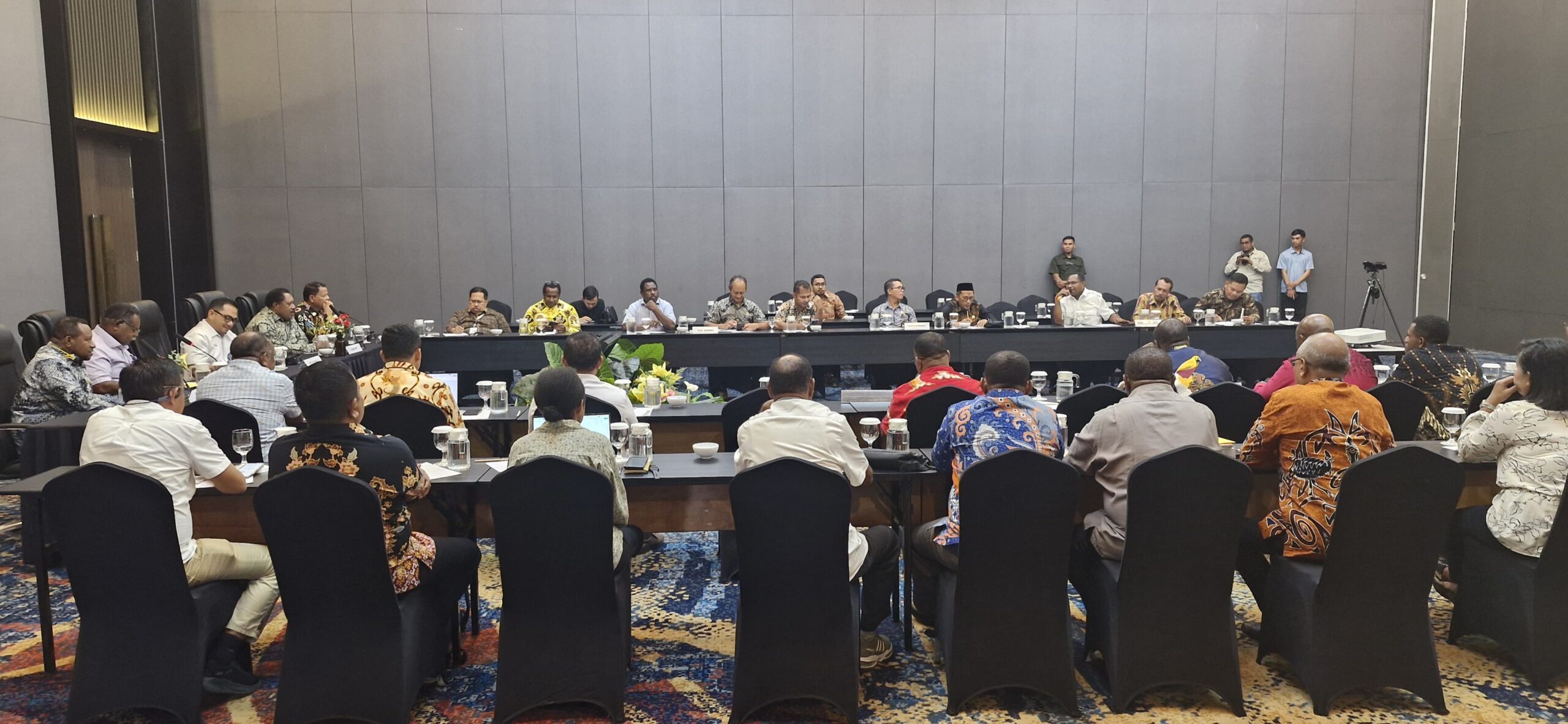 Papua Barat Daya Menjerit: Komisi II DPR RI Serap Aspirasi Langsung di Tanah Sorong