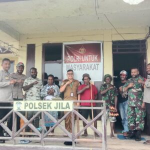 Babinsa Koramil 1710-05/Jila Bersama Distrik Jila dan Polsek Jila Melaksanakan Pertemuan Dengan Tokoh Masyarakat Babinsa Koramil 1710-05/Jila Bersama Distrik Jila dan Polsek Jila Melaksanakan Pertemuan Dengan Tokoh Masyarakat
