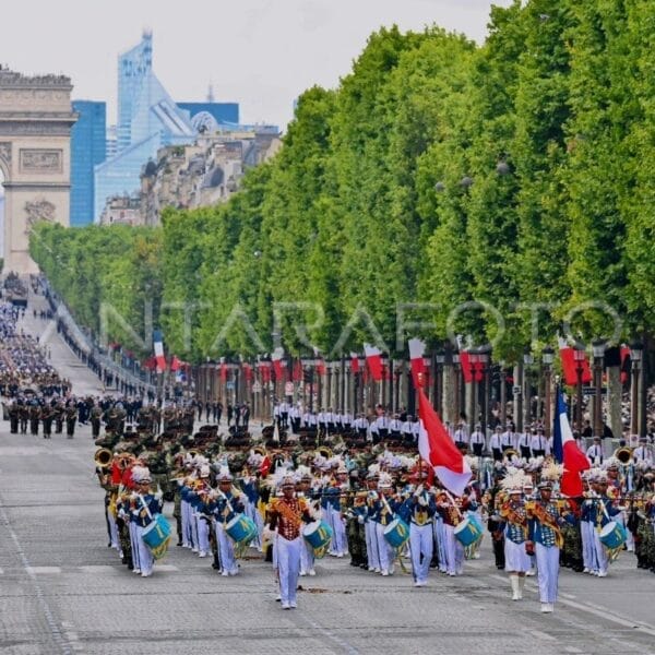 Taruna Akmil Tampil Gemilang Di Parade Bastille Day 2025 Di Paris
