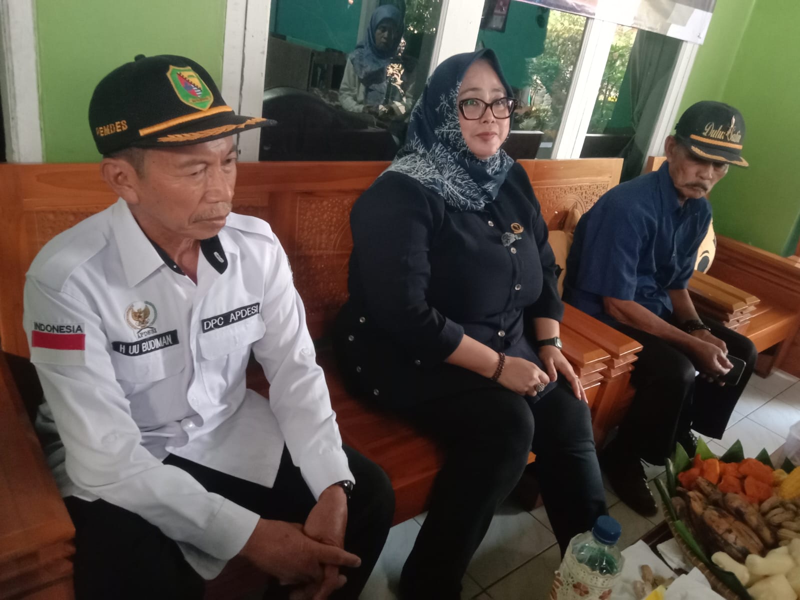 Dra. Hj Tia Fitriani Anggota DPRD Provinsi Jabar Dapil Kabupaten Bandung Fraksi Nasdem , Kades Harus Segera Miliki Akun Desa