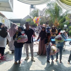 Senam Bersama dan Lomba Mewarnai Dapatkan Sehatnya, Dapatkan Hadiahnya Meriahkan Randupadangan