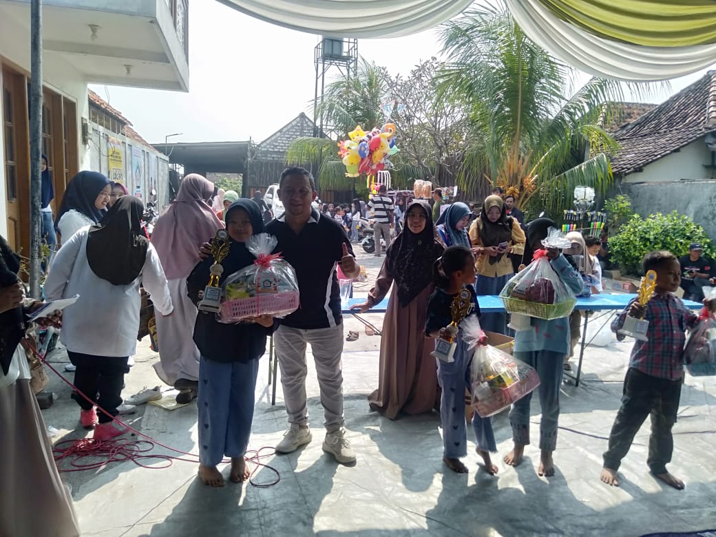 Senam Bersama dan Lomba Mewarnai Dapatkan Sehatnya, Dapatkan Hadiahnya Meriahkan Randupadangan
