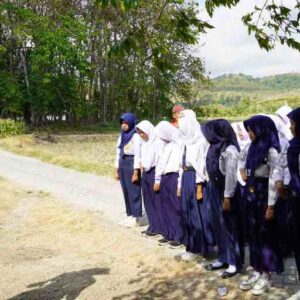 Tanamkan Karakter Kedisiplinan, Satgas TMMD 125 Bojonegoro bekali Pelajar dengan Wasbang dan PBB