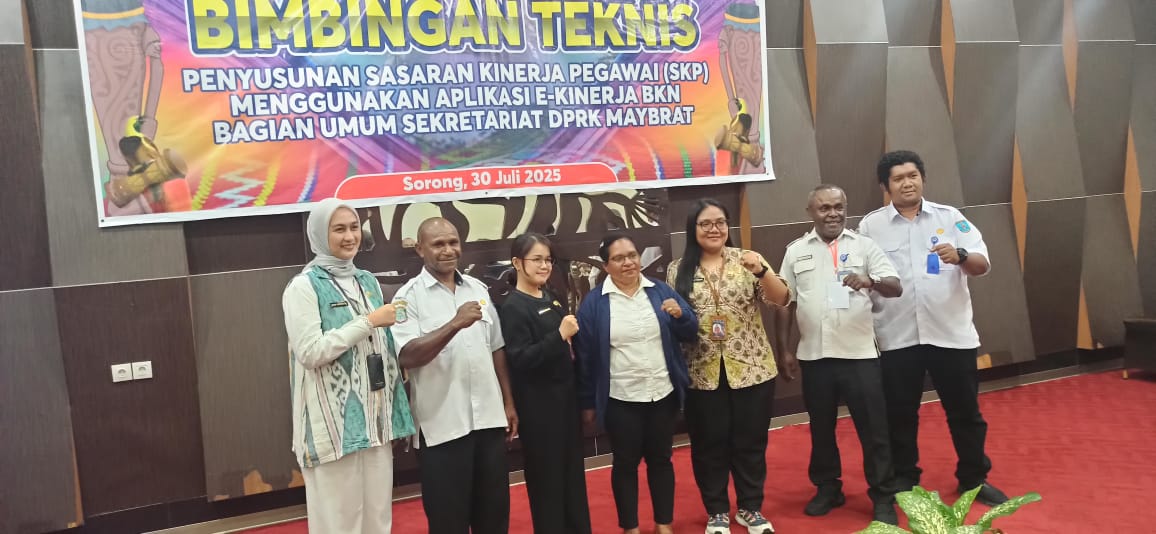 Penutupan Bintek SKP E-Kinerja: DPRK Maybrat Bagian Umum Dorong ASN Tentang Aplikasi Digital