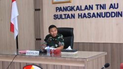 Kadislog Lanud Sultan Hasanuddin Menyaksikan Penandatanganan Pelepasan Hak Tanah Pengganti Aset TNI AU Becakayu