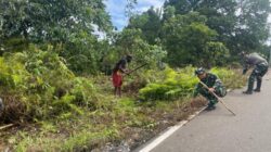 Satgas Pamtas RI-PNG Yonif 126/KC Gelar Karya Bakti Merah Putih Bersama Warga Kampung Ninati