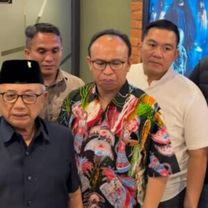 Dandim 0808 Bersama Forkopimda dan Paskibraka Nobar “Believe” Perkuat Semangat Kebangsaan Di Blitar Dandim 0808 Bersama Forkopimda dan Paskibraka Nobar “Believe” Perkuat Semangat Kebangsaan Di Blitar