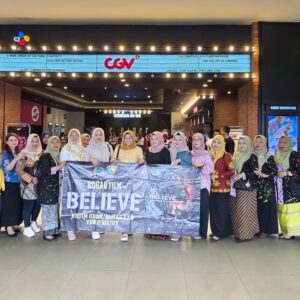 Nonton Bareng "Believe" Inspirasi Edukatif Tumbuhkan Semangat Nasionalisme Guru TK Kartika Jaya Di Blitar Nonton Bareng “Believe” Inspirasi Edukatif Tumbuhkan Semangat Nasionalisme Guru TK Kartika Jaya Di Blitar