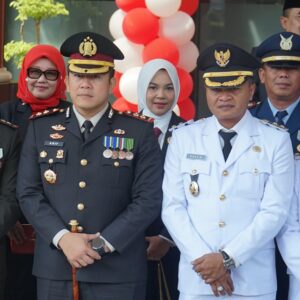 Rangkaian Upacara HUT RI Ke 80 Di Blitar Raya Berjalan Lancar, Forkopimda Ucapkan Terima Kasih Kepada Seluruh Warga Blitar Rangkaian Upacara HUT RI Ke 80 Di Blitar Raya Berjalan Lancar, Forkopimda Ucapkan Terima Kasih Kepada Seluruh Warga Blitar