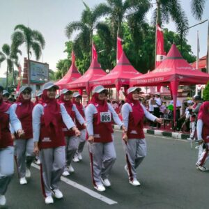 Rangkaian Kegiatan HUT RI Ke 80, Dandim 0808 Beserta Forkopimda Kota Blitar Semarakkan Lomba Baris Berbaris Antar Instansi Rangkaian Kegiatan HUT RI Ke 80, Dandim 0808 Beserta Forkopimda Kota Blitar Semarakkan Lomba Baris Berbaris Antar Instansi