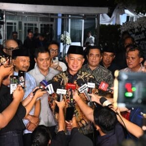 Panglima TNI Melayat Almarhum Marsma TNI Fajar Adriyanto, Kenang Sosok Bersahaja dan Penuh Senyum