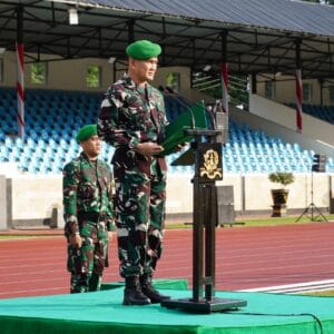 Kakordos Akmil Pimpin Upacara Bendera Minggu Pertama Bulan Agustus