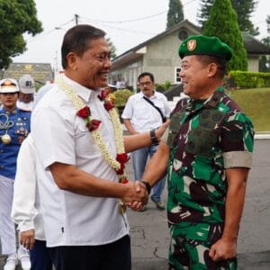 Gubernur Akmil Sambut Kebersamaan Reuni Kekal 87