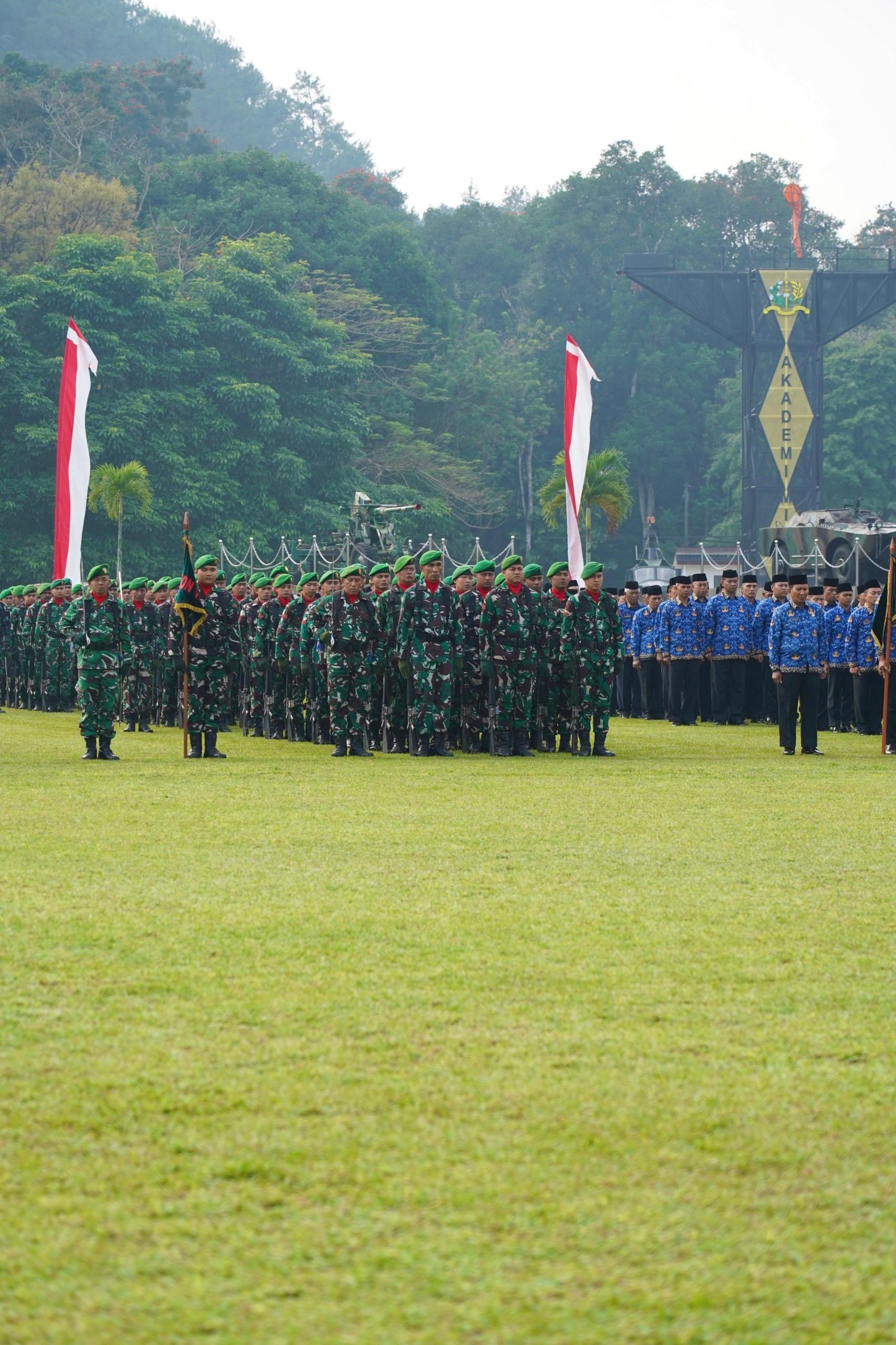 Upacara Peringatan HUT ke-80 Kemerdekaan RI di Akademi Militer