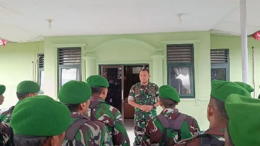 Usai Upacara Bendera, Dandim 1710/Mimika Beri Pengarahan Personel dan PNS Kodim Usai Upacara Bendera, Dandim 1710/Mimika Beri Pengarahan Personel dan PNS Kodim