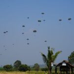 Airborne Operations: Prajurit TNI dan Pasukan Multinasional Kuasai Langit Baturaja